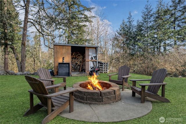 3205 192nd Street E, Tacoma, WA 98446