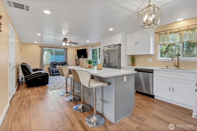 3205 192nd Street E, Tacoma, WA 98446