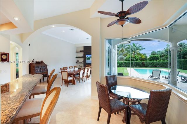 11242 SW 25th Ct, Davie, FL 33325