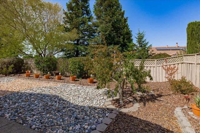 1895 Laurelhurst Ln, Lincoln, CA 95648