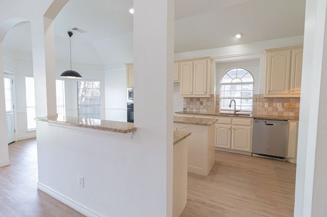 819 Redbud Drive, Allen, TX 75002