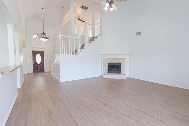 819 Redbud Drive, Allen, TX 75002