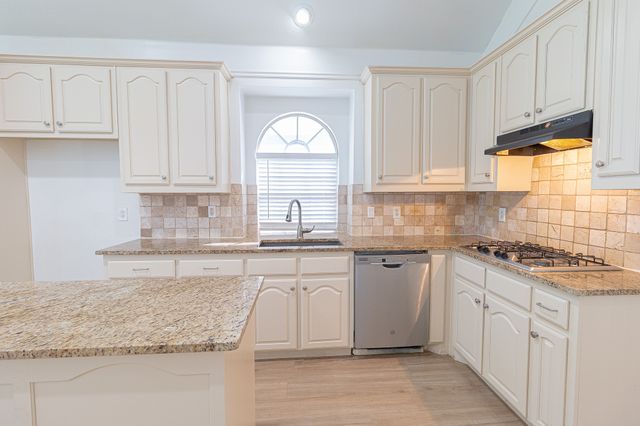 819 Redbud Drive, Allen, TX 75002