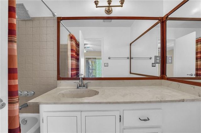 1023 Banks Road 201, Pompano Beach, FL 33063