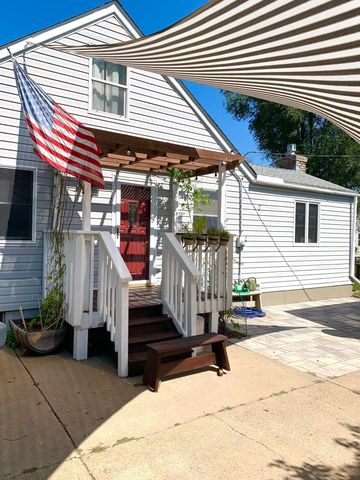 4438 Yates Avenue N, Crystal, MN 55422