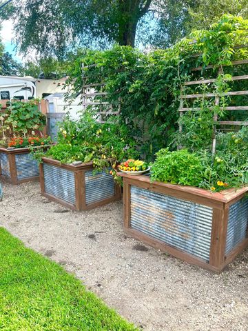 4438 Yates Avenue N, Crystal, MN 55422