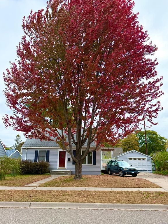 4438 Yates Avenue N, Crystal, MN 55422