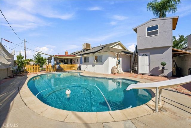 26277 28th, Highland, CA 92346