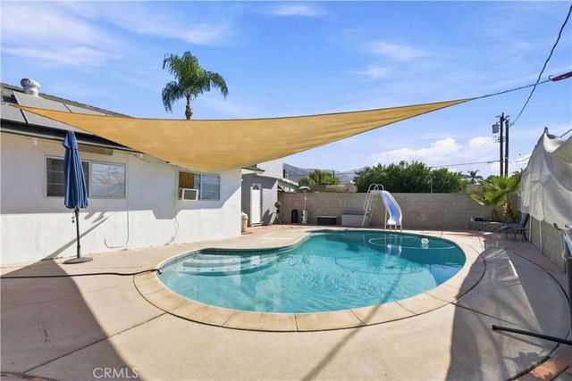 26277 28th, Highland, CA 92346
