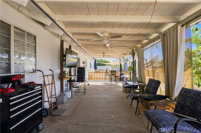 26277 28th, Highland, CA 92346