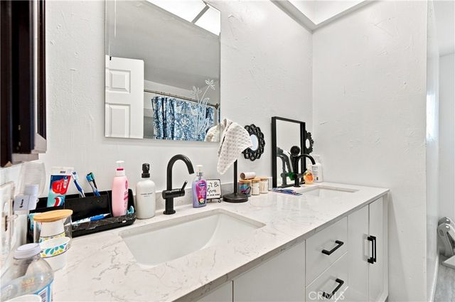 26277 28th, Highland, CA 92346