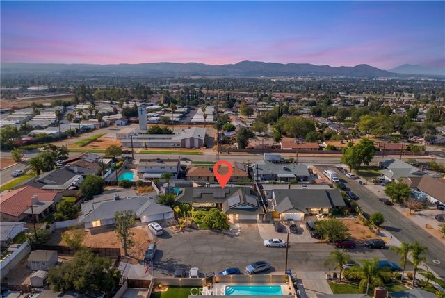 26277 28th, Highland, CA 92346