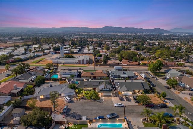 26277 28th, Highland, CA 92346