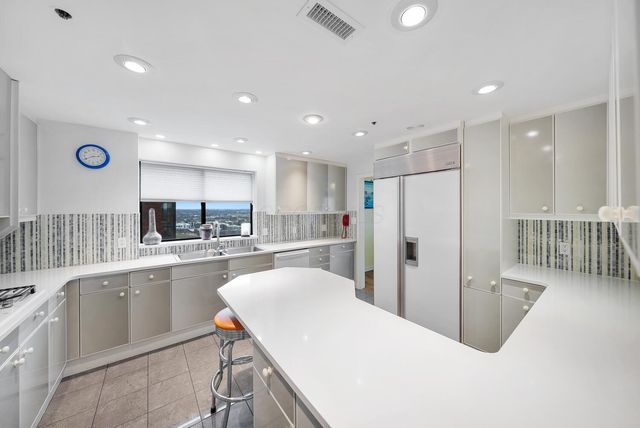 155 W Main Street, 1901, Columbus, OH 43215