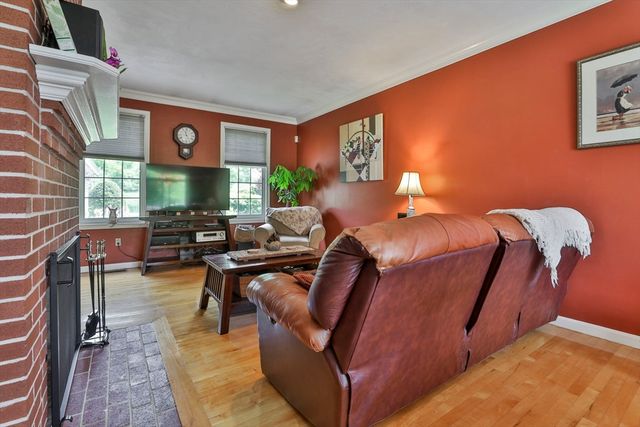 12 Wright Farm Rd 12, Atkinson, NH 03811