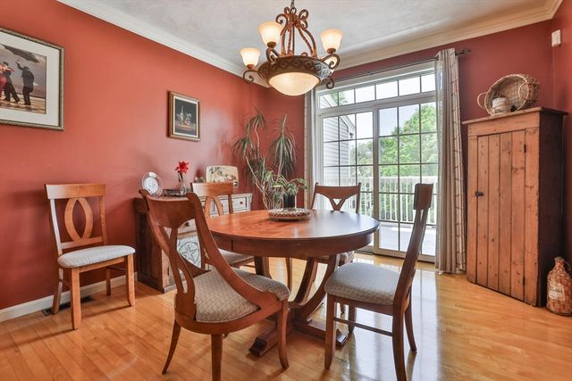 12 Wright Farm Rd 12, Atkinson, NH 03811