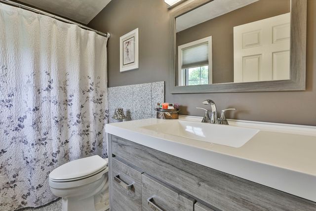 12 Wright Farm Rd 12, Atkinson, NH 03811