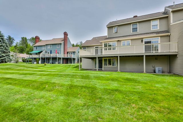 12 Wright Farm Rd 12, Atkinson, NH 03811