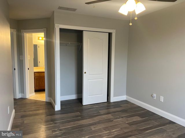 122 WILSON LN, Berlin, NJ 08009