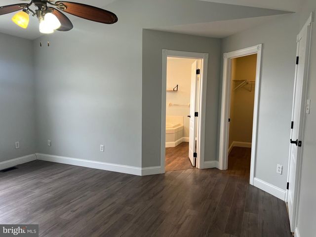 122 WILSON LN, Berlin, NJ 08009