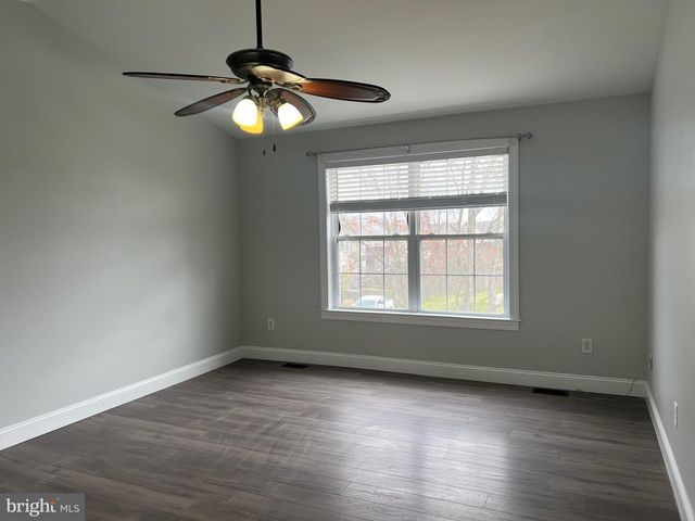 122 WILSON LN, Berlin, NJ 08009