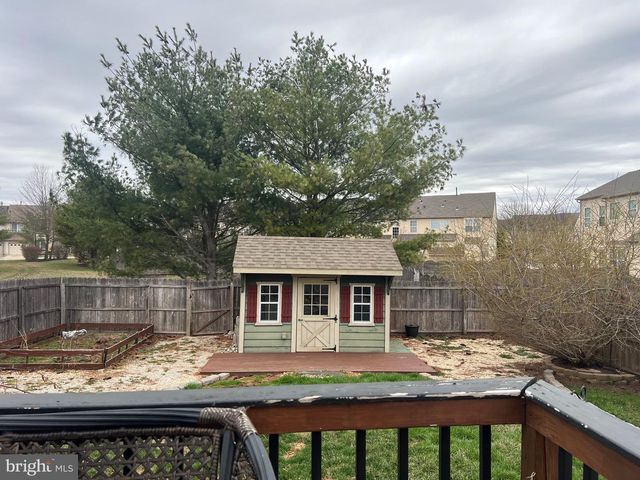 122 WILSON LN, Berlin, NJ 08009