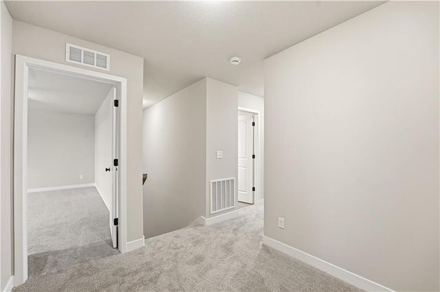 3069 NW 96th Terrace, Kansas City, MO 64154