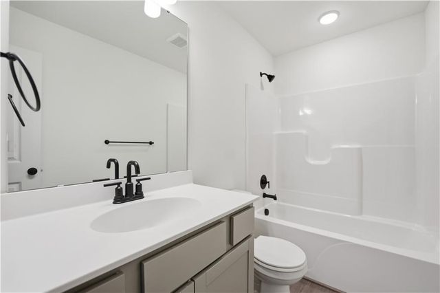 3069 NW 96th Terrace, Kansas City, MO 64154