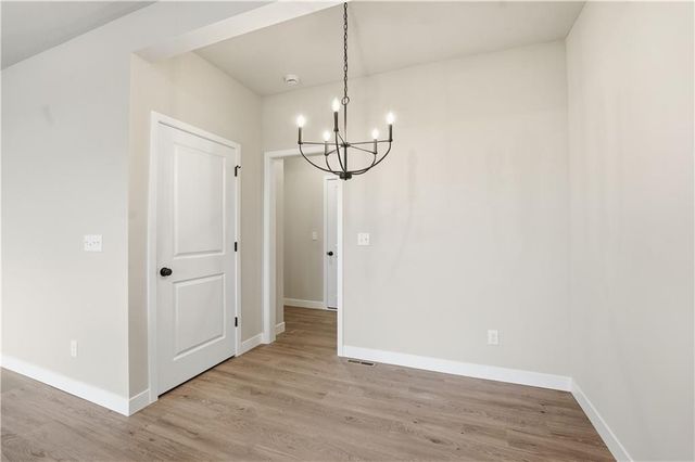 3069 NW 96th Terrace, Kansas City, MO 64154