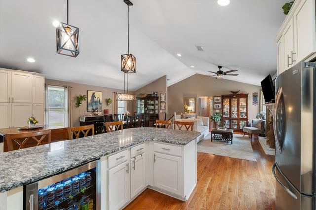 843 Percy Warner Blvd, Nashville, TN 37205