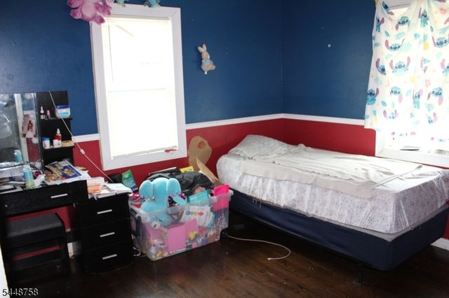 1123 Dukes Pkwy, Manville Boro, NJ 08835
