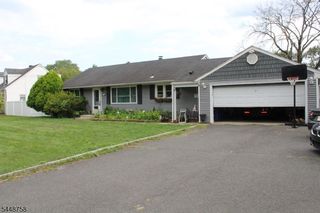 1123 Dukes Pkwy, Manville Boro, NJ 08835