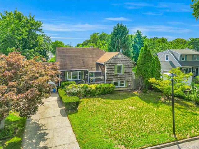 38 Saddle Lane, Centereach, NY 11720