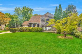 38 Saddle Lane, Centereach, NY 11720