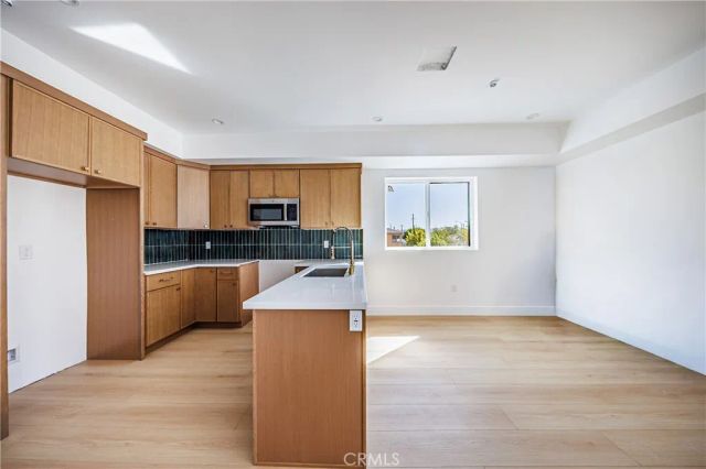 3440 West, Los Angeles, CA 90016