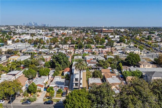 3440 West, Los Angeles, CA 90016