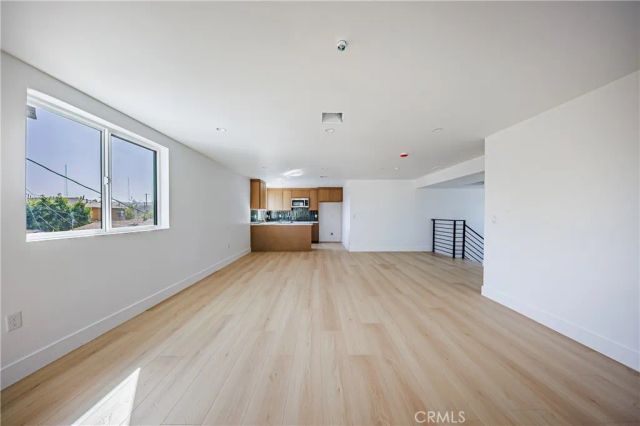 3440 West, Los Angeles, CA 90016