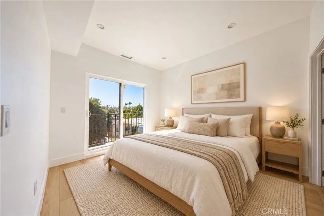 3440 West, Los Angeles, CA 90016