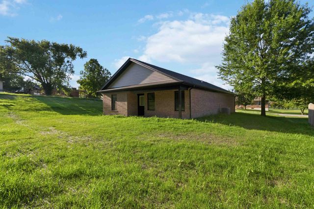 201 Overland Drive, Richmond, KY 40475