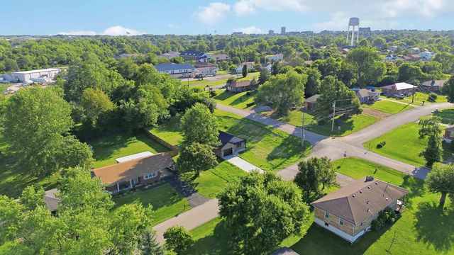 201 Overland Drive, Richmond, KY 40475