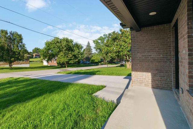 201 Overland Drive, Richmond, KY 40475