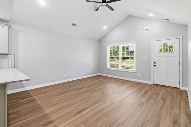 201 Overland Drive, Richmond, KY 40475