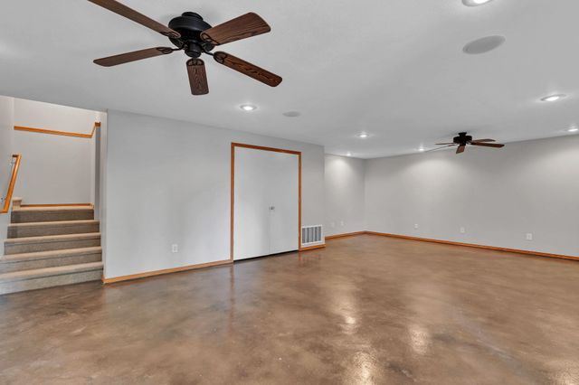 1307 W Hannah Lane, Haysville, KS 67060