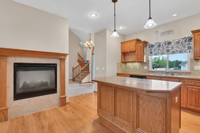 1307 W Hannah Lane, Haysville, KS 67060