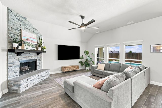 4809 Windfern Way, Midlothian, TX 76065