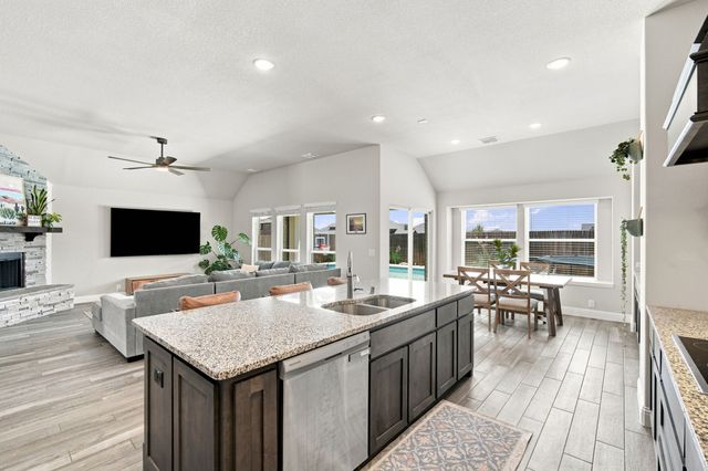 4809 Windfern Way, Midlothian, TX 76065