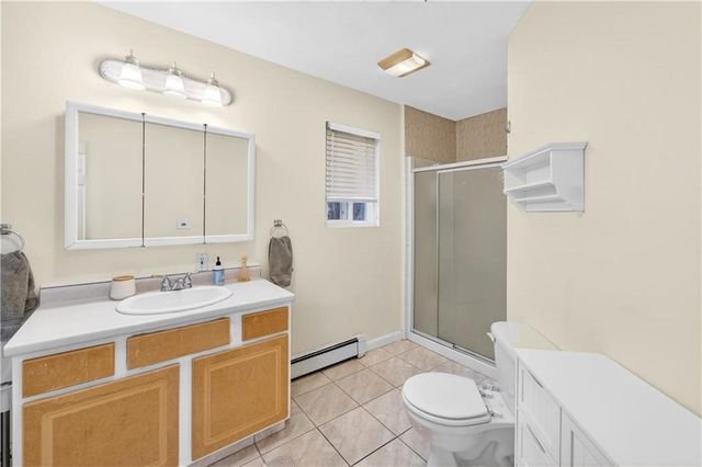 82 Mohawk Trail, Cranston, RI 02921