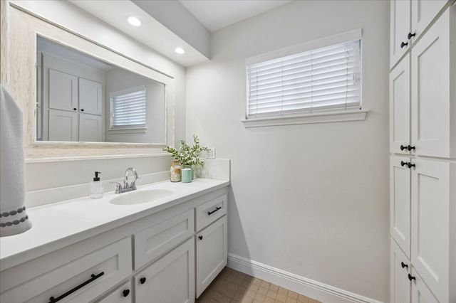 2103 Southwick Street, Houston, TX 77080