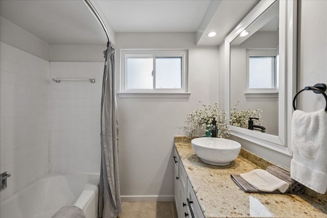 2103 Southwick Street, Houston, TX 77080