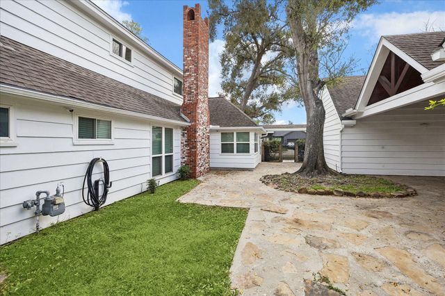 2103 Southwick Street, Houston, TX 77080